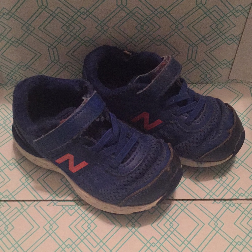 New Balance Sneakers Toddler 8 XW